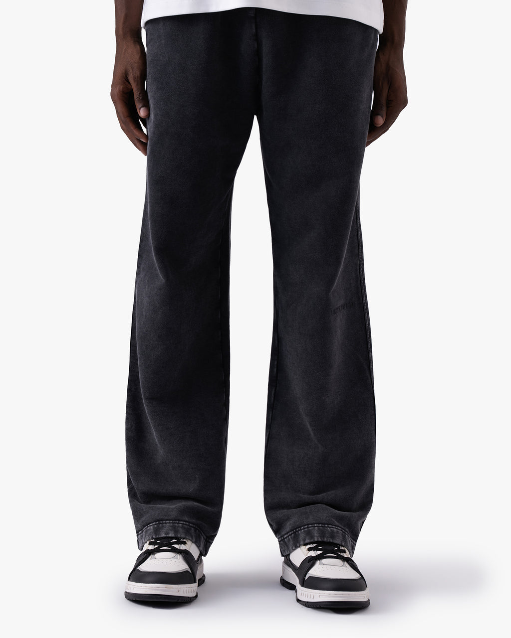 Untapped London Heritage Sweatpant in Vintage Black, heavyweight cotton joggers