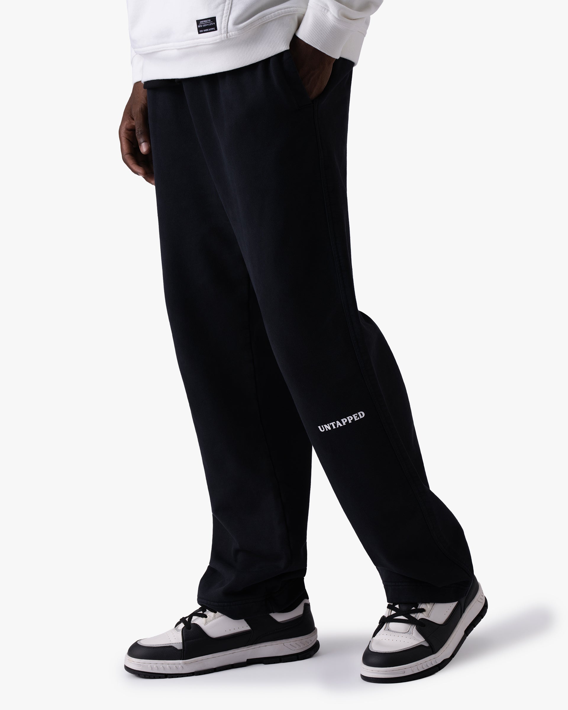 Untapped London Studio Sweatpant in Carbon Black, heavyweight cotton joggers