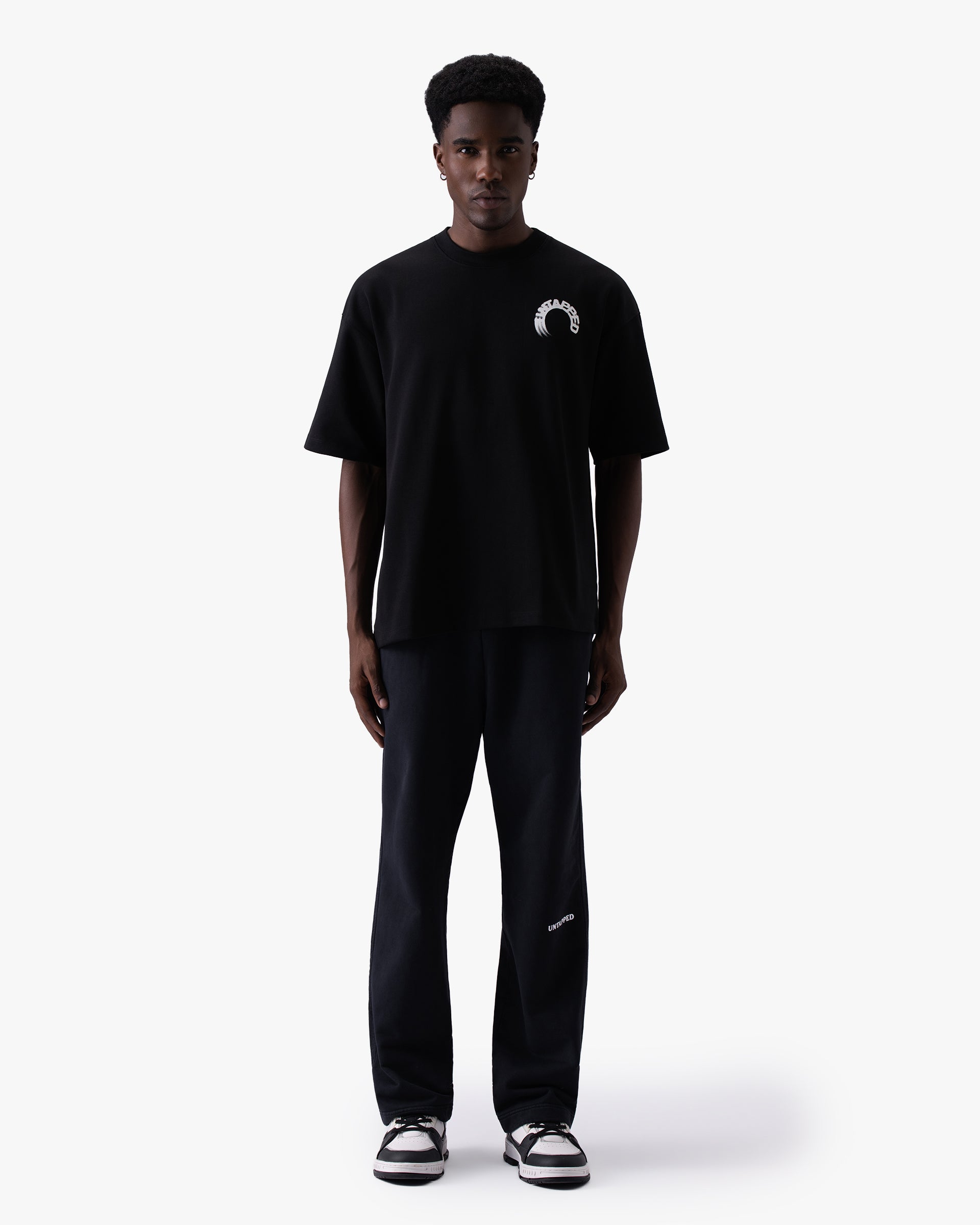 Untapped London Arc Tee in Midnight Black, oversized cotton-Sorona jersey t-shirt