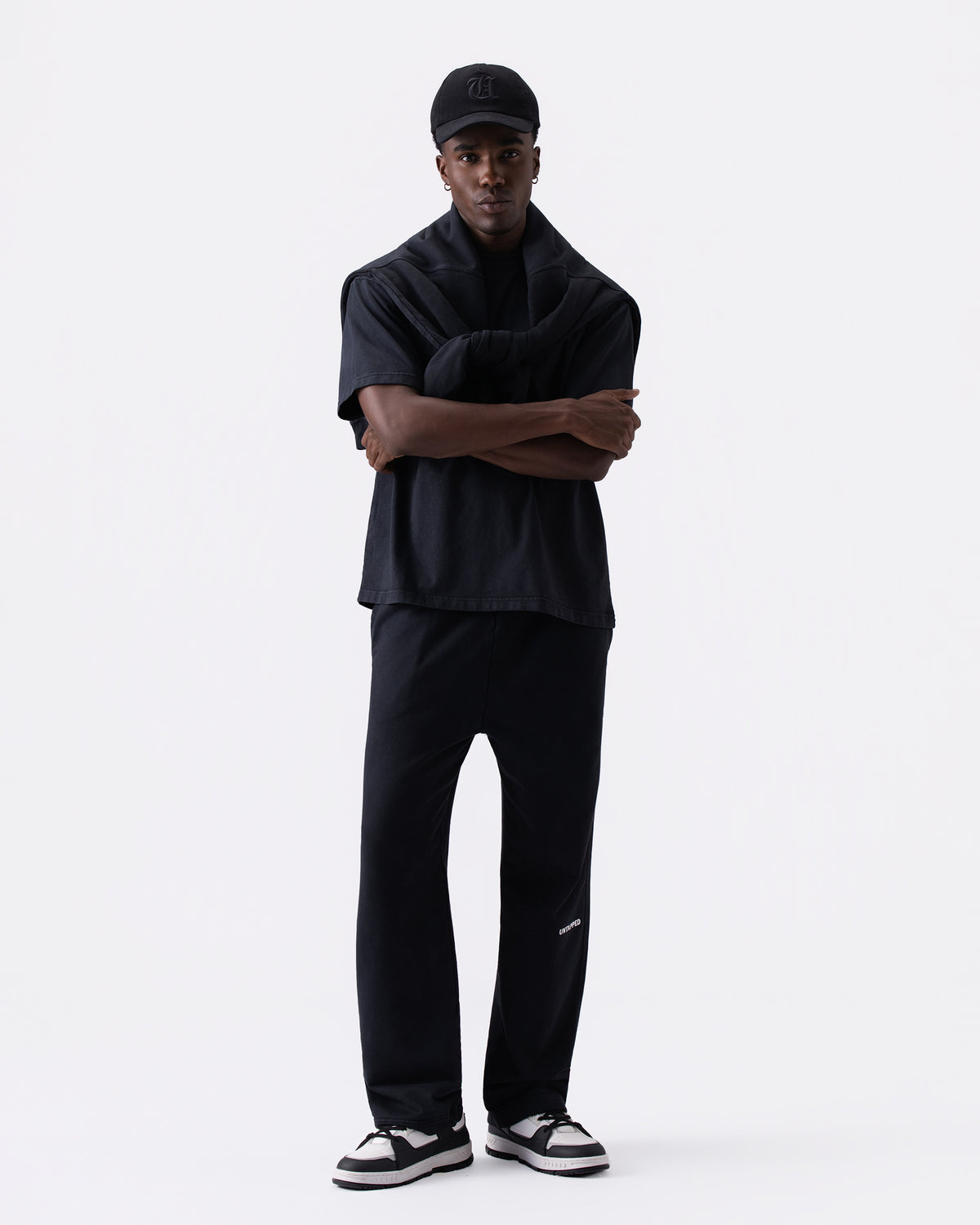 LOOK 8
Expression Black